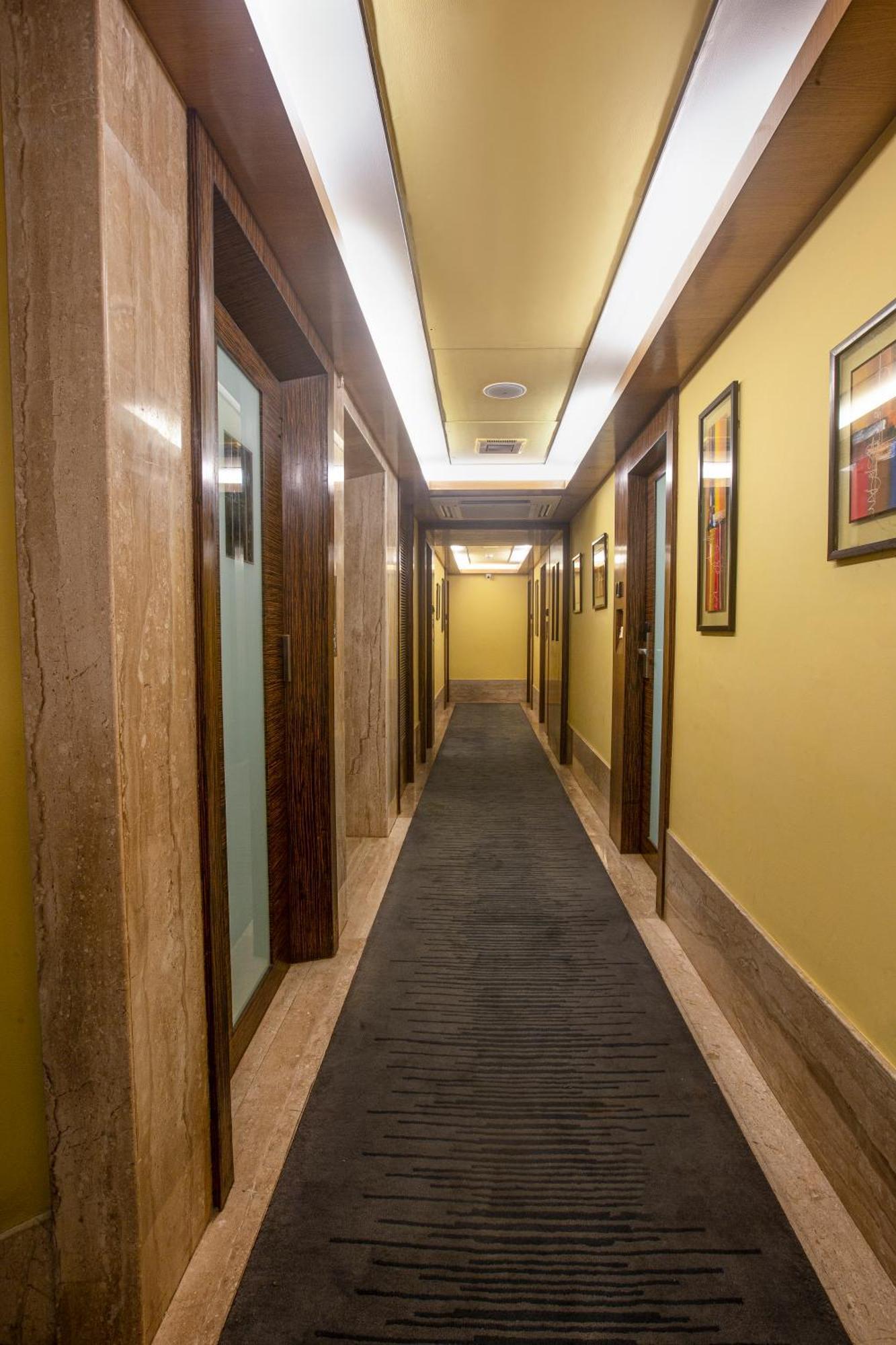 Hotel Bawa Continental Bombay Exterior foto